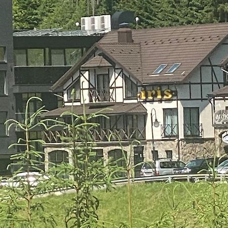 בוקובל Iris Hotel מראה חיצוני תמונה